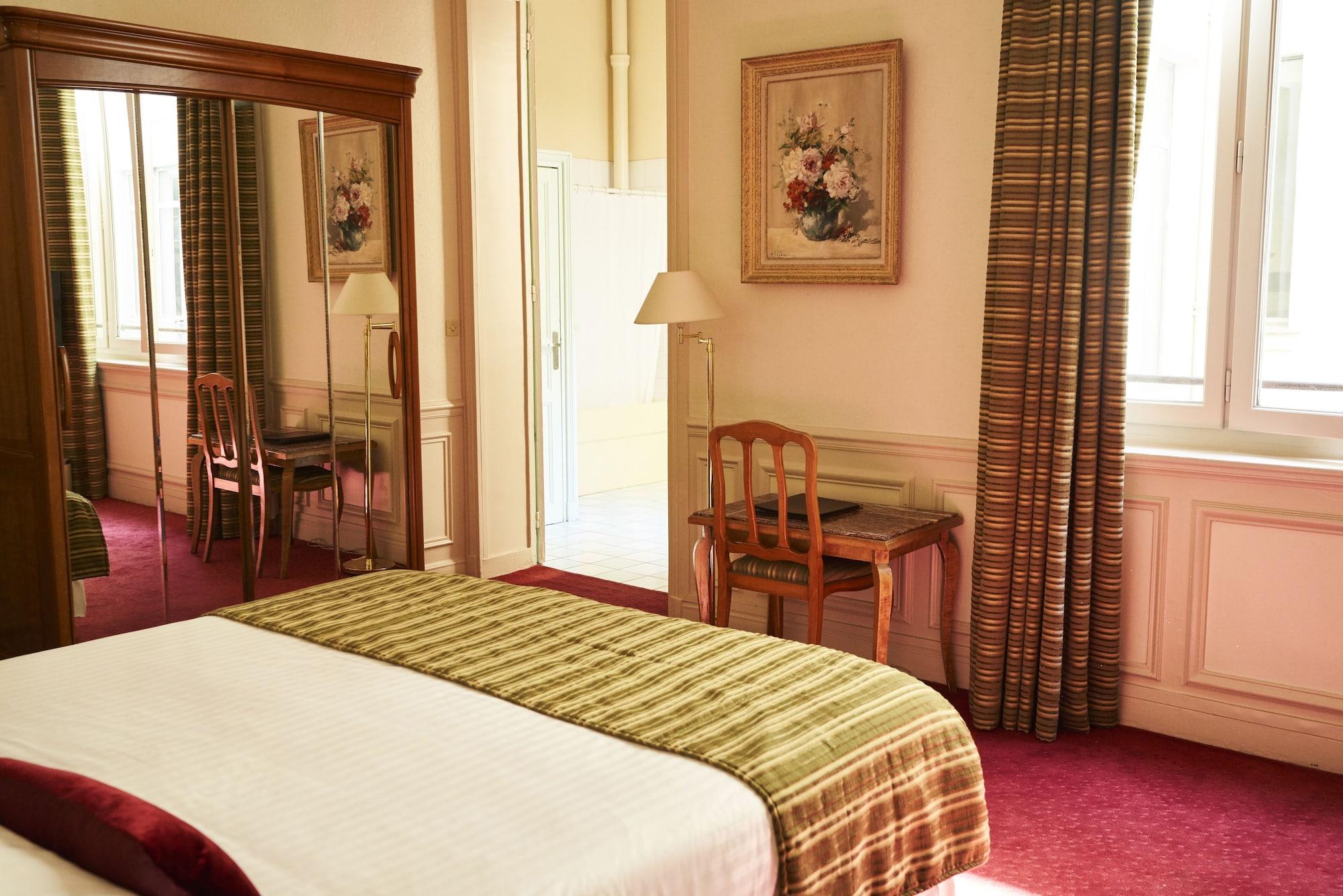 Hotel Langlois Paris Ngoại thất bức ảnh